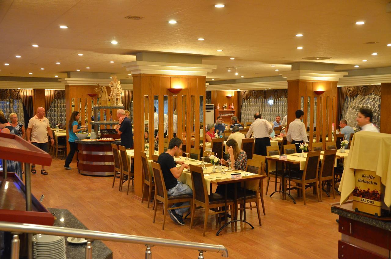 Altinoez Hotel Nevşehir Esterno foto